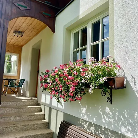 Wieseneck - Freistehende Lage Inklusive Sommercard !